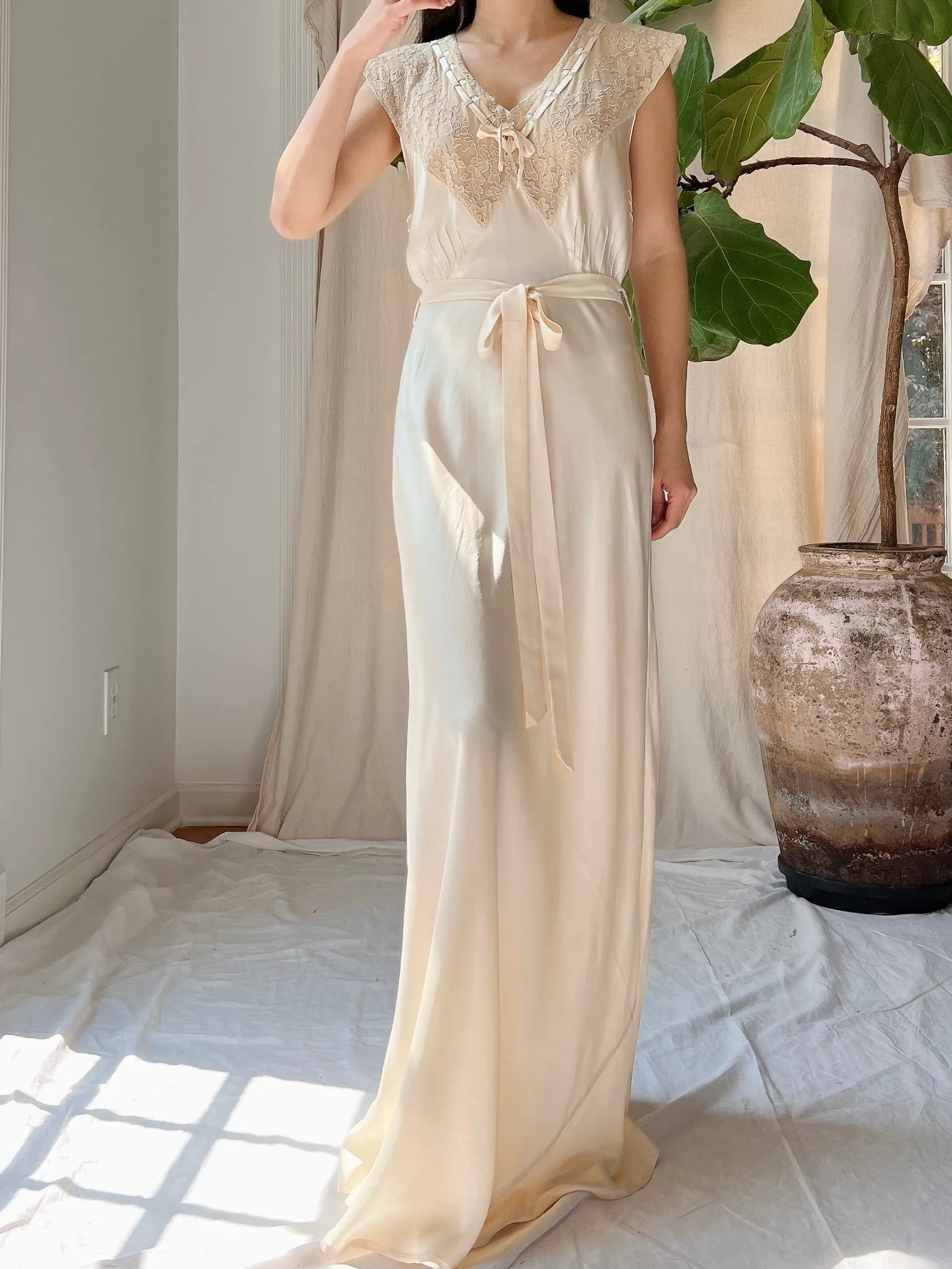 1930s Silk Charmeuse Slip Dress - S
