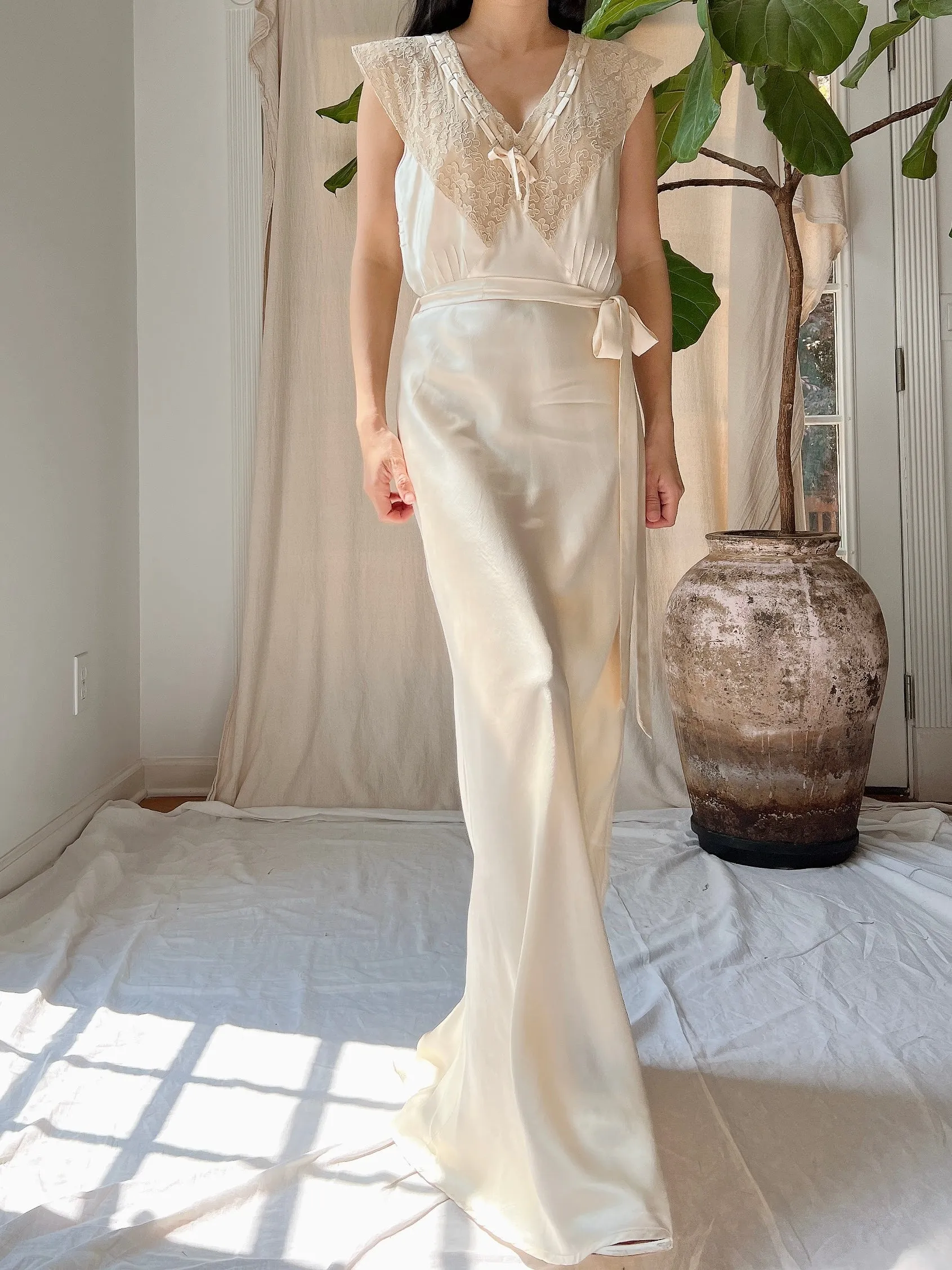 1930s Silk Charmeuse Slip Dress - S