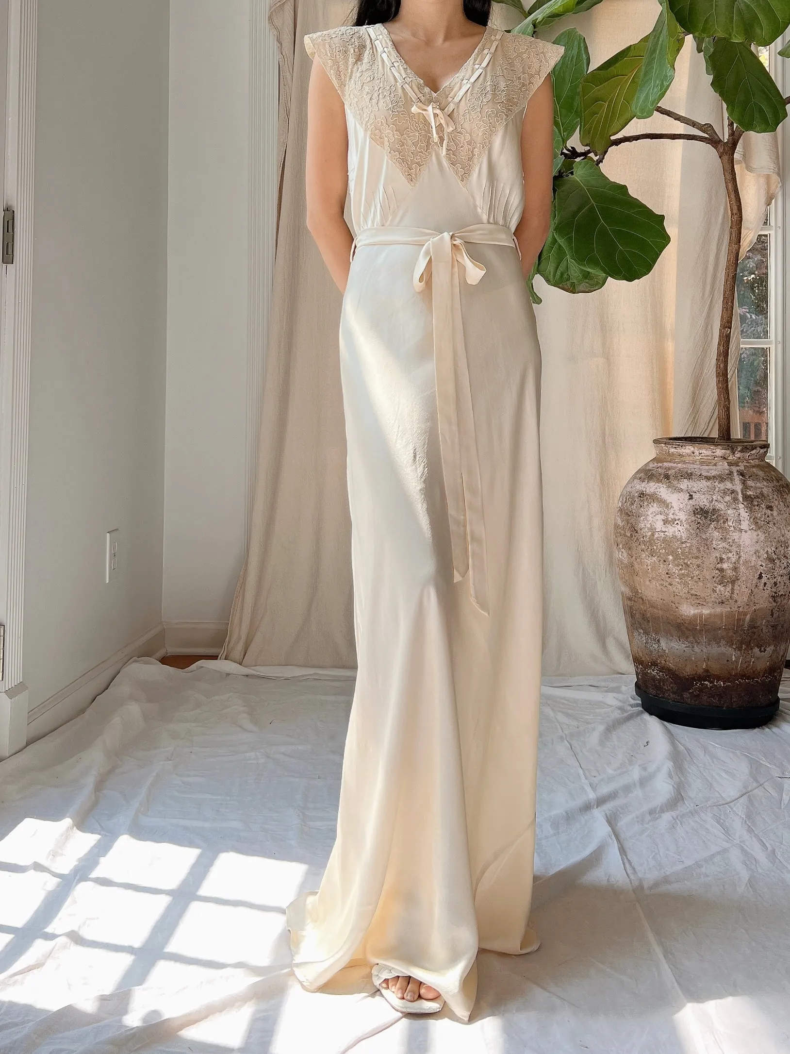 1930s Silk Charmeuse Slip Dress - S
