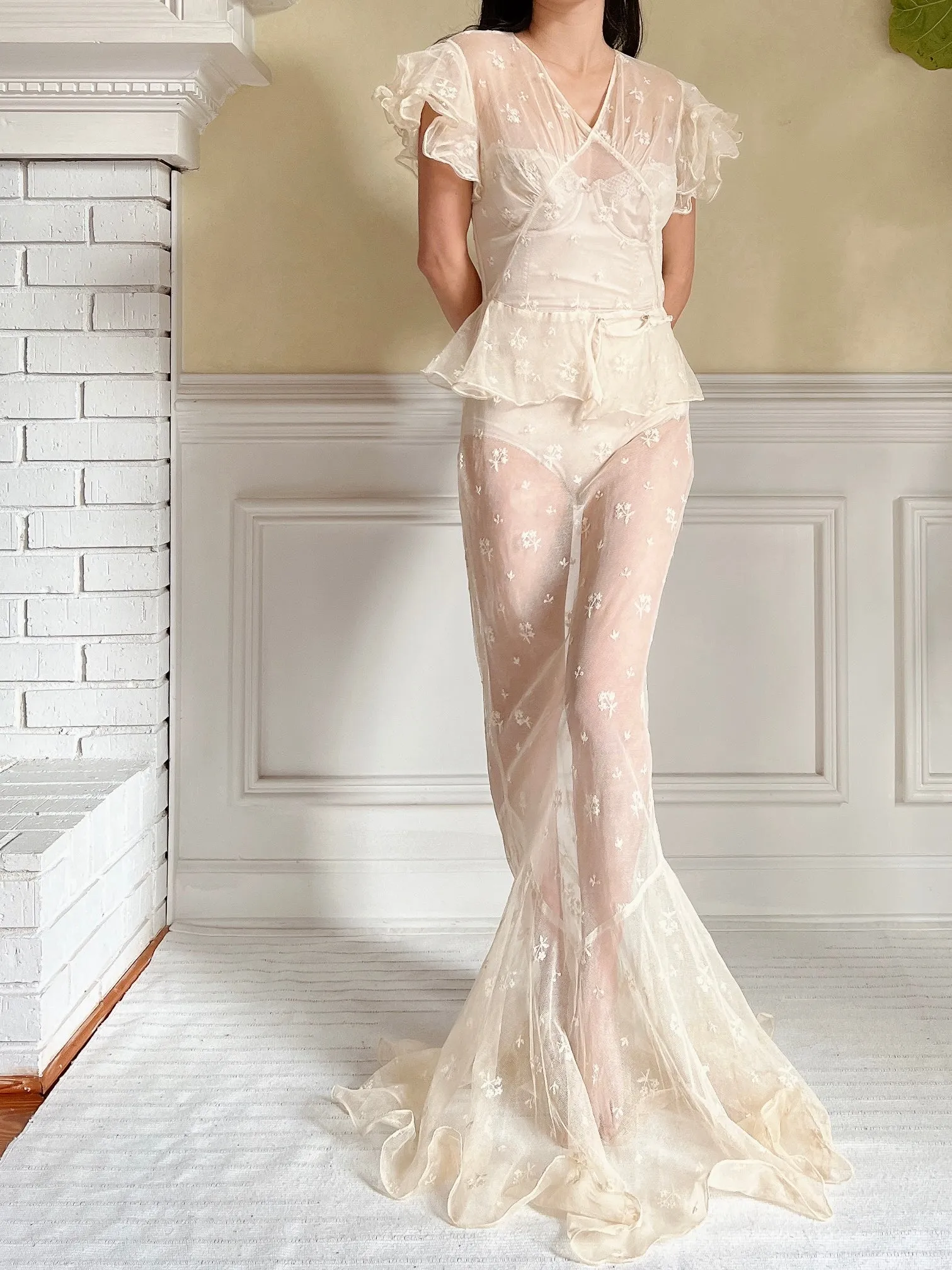 1930s Tulle Embroidered Gown - S
