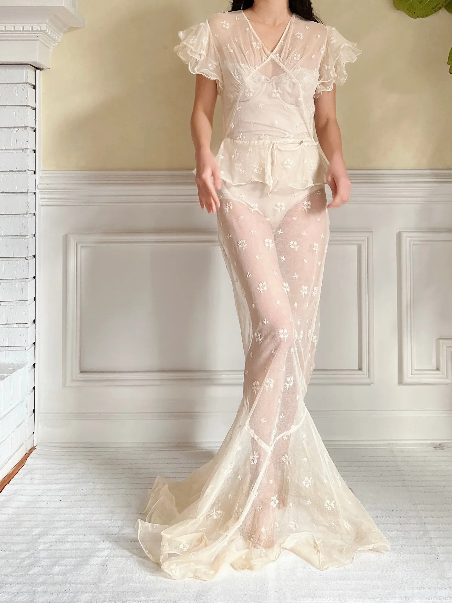1930s Tulle Embroidered Gown - S
