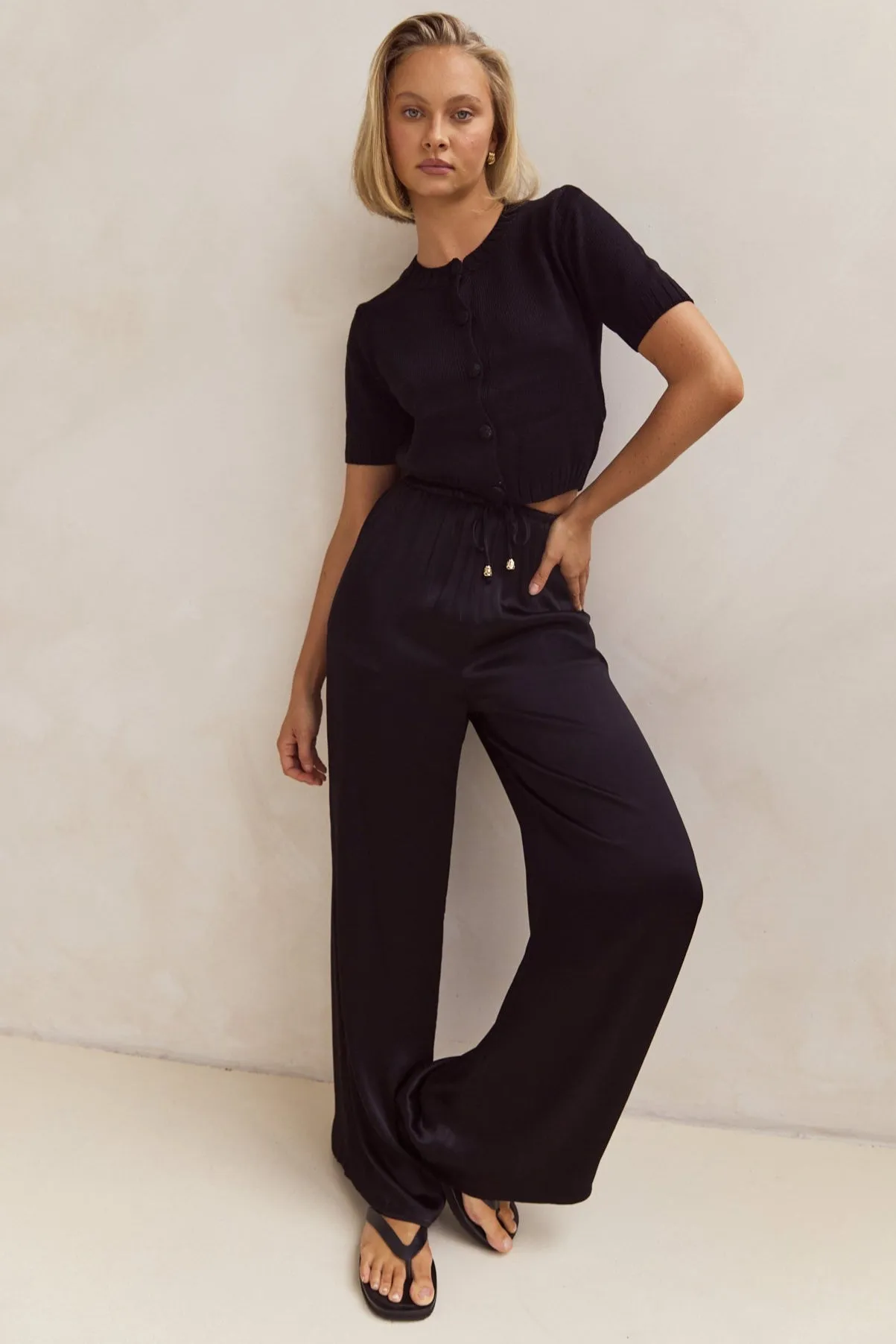 Ada Pant (Black)