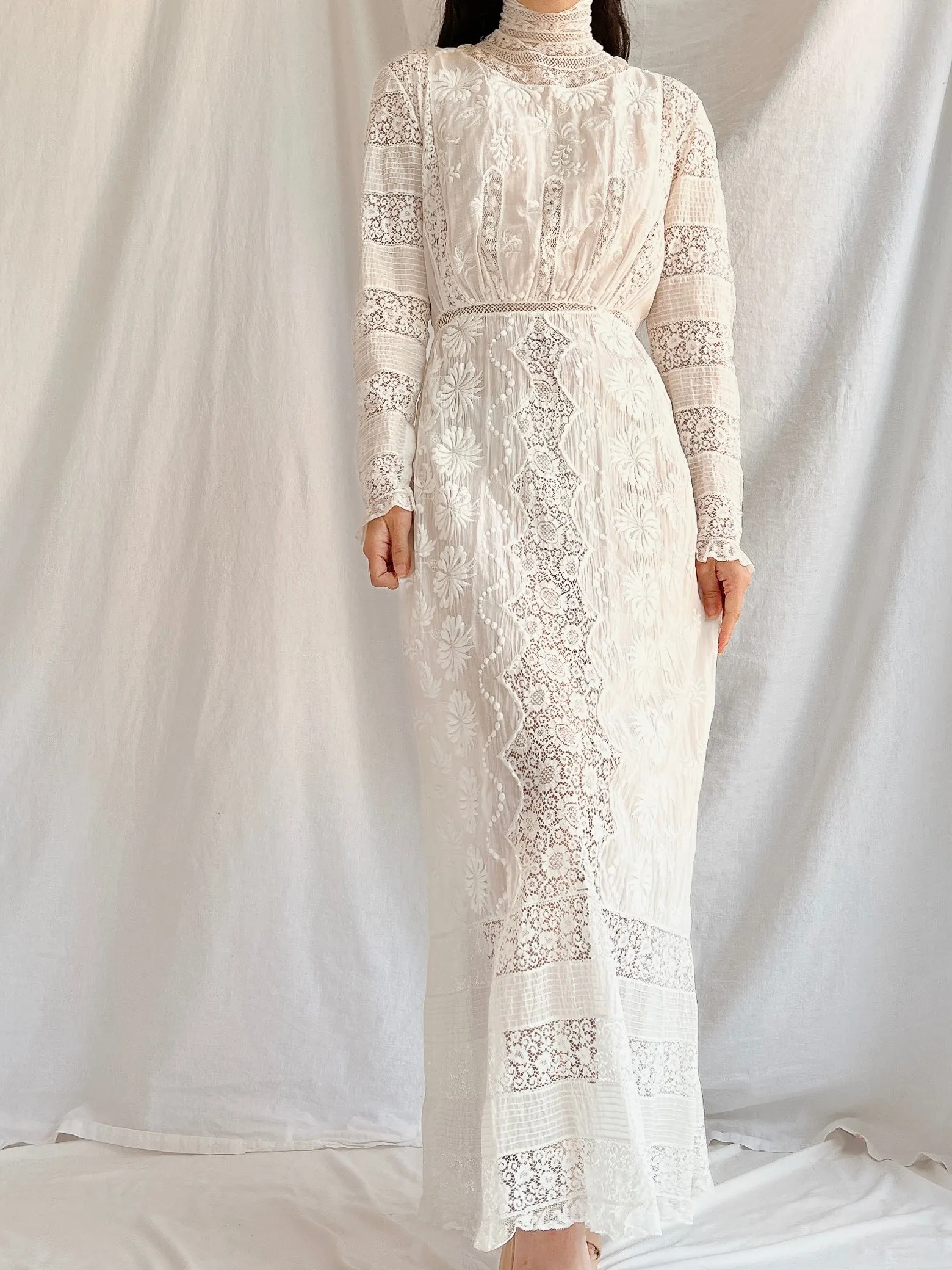 Antique Embroidered Lace Dress - XS