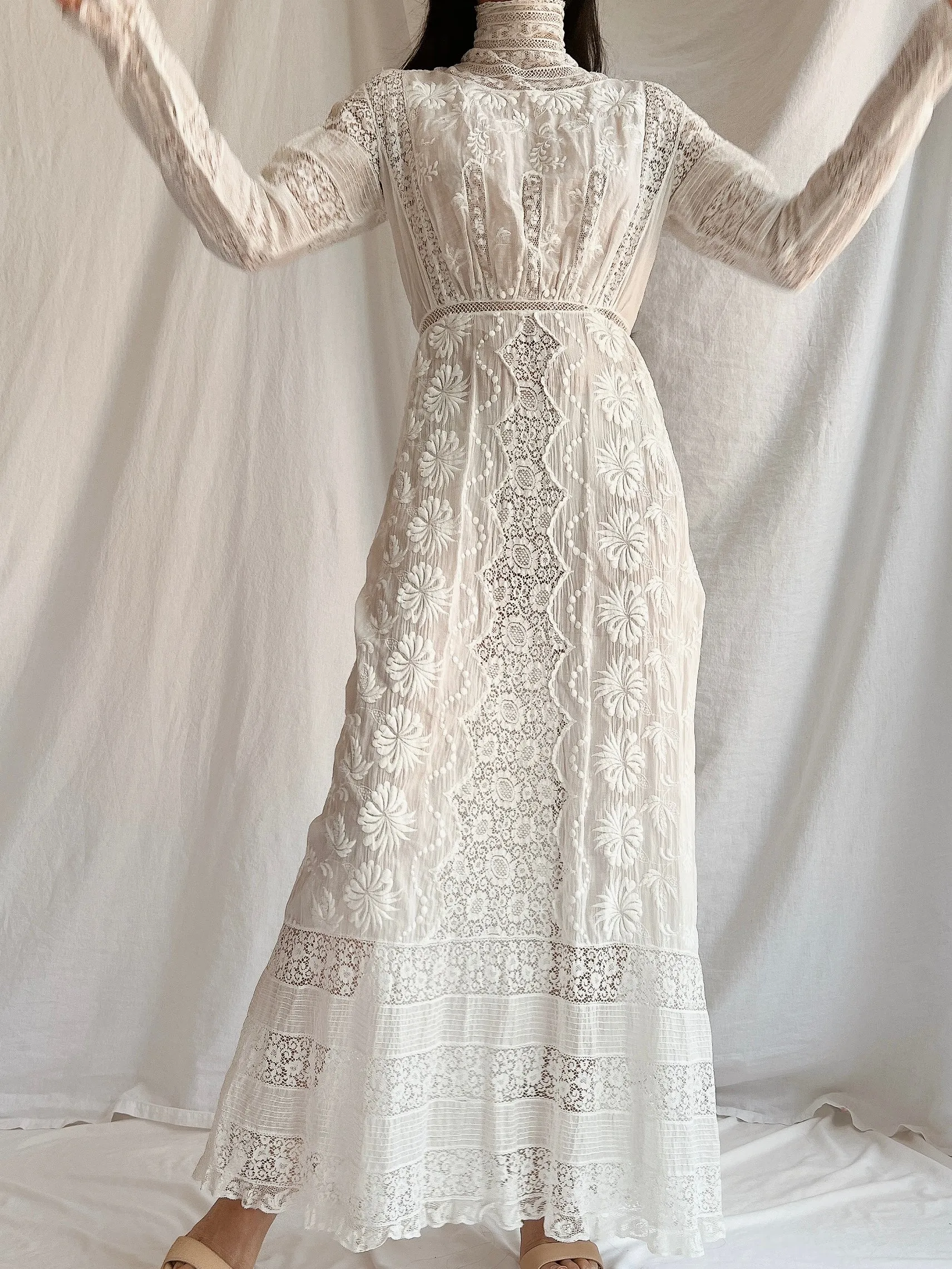 Antique Embroidered Lace Dress - XS