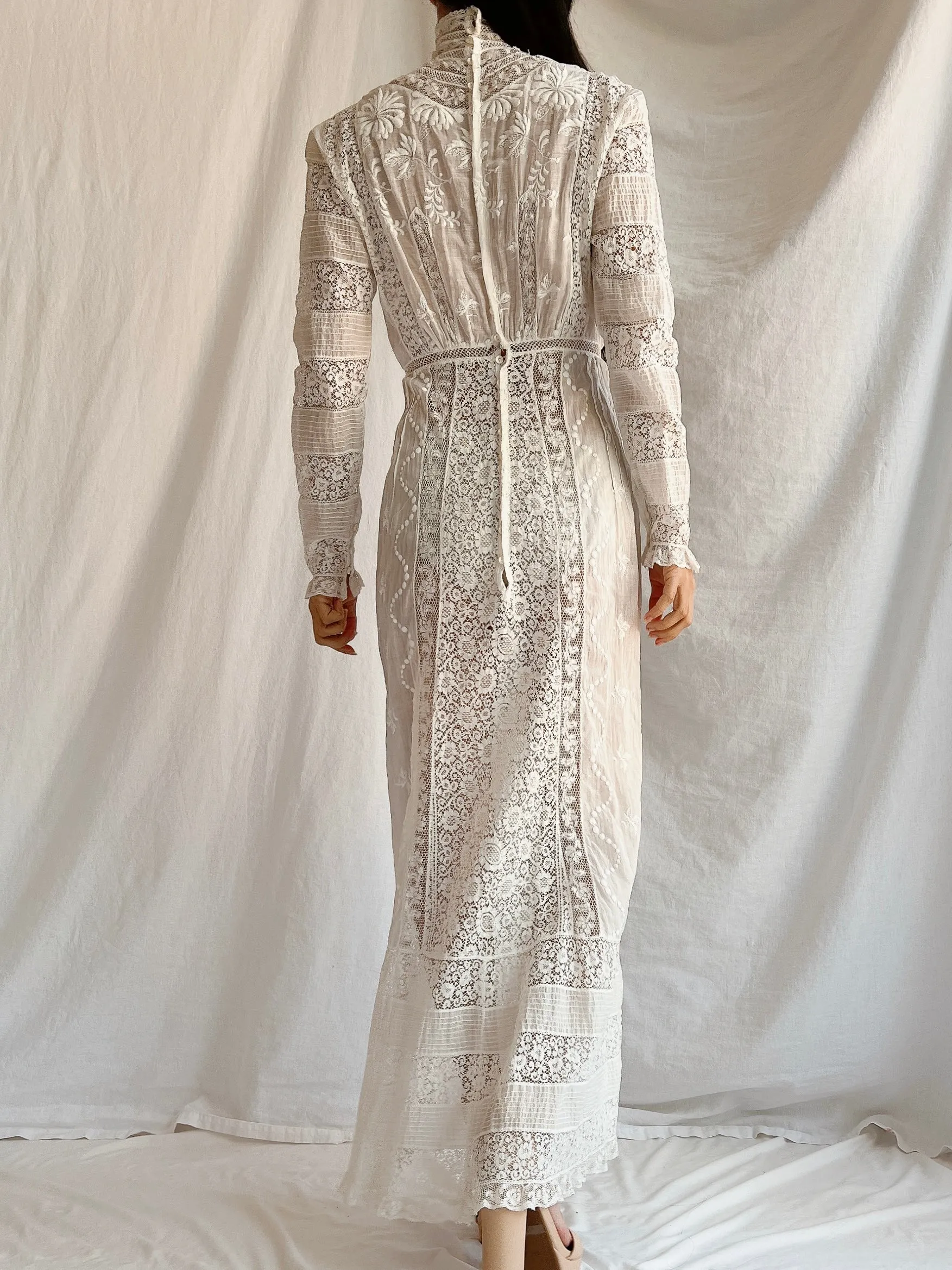 Antique Embroidered Lace Dress - XS