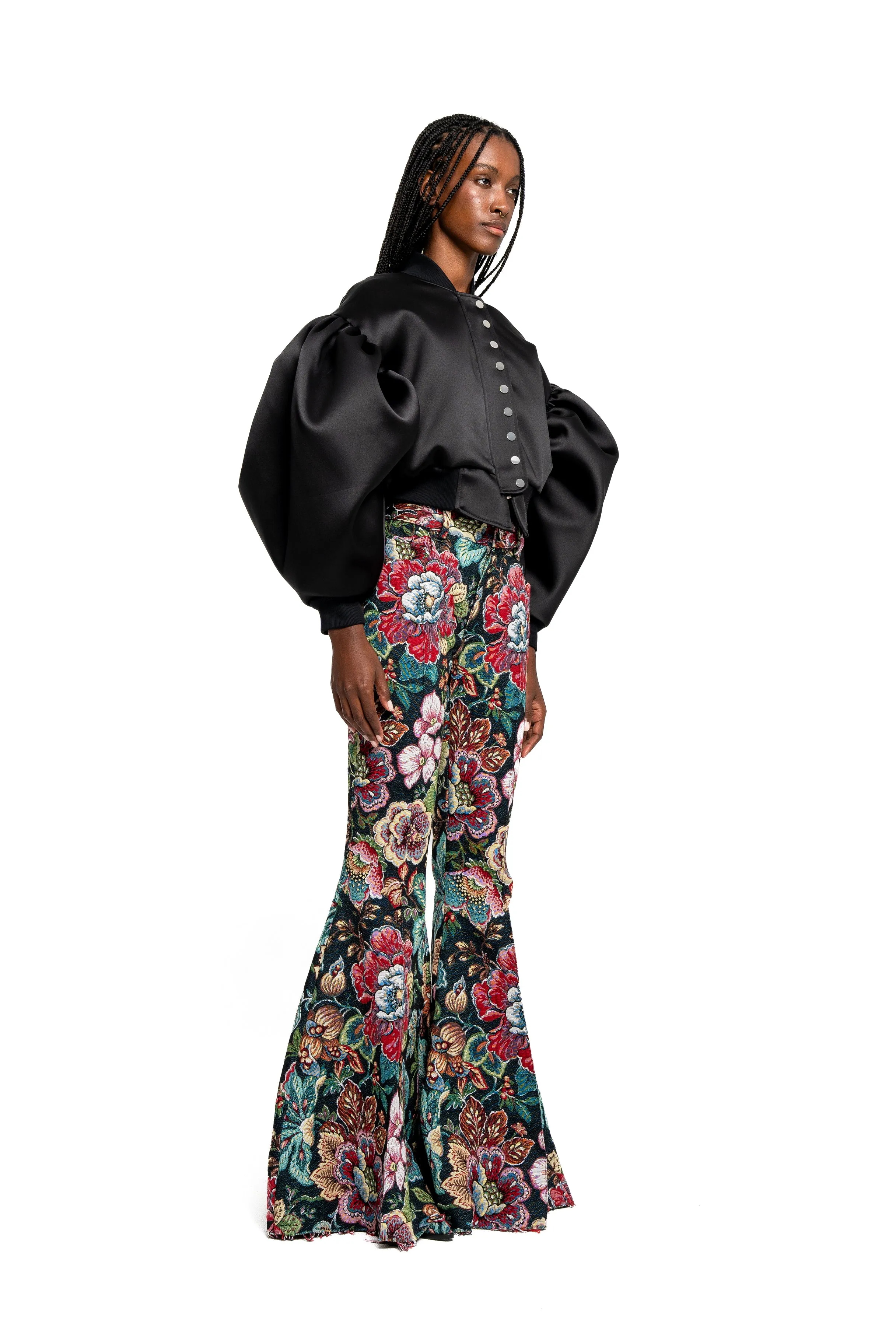 BLACK BOMBER JACKET WITH PUFF SLEEVES