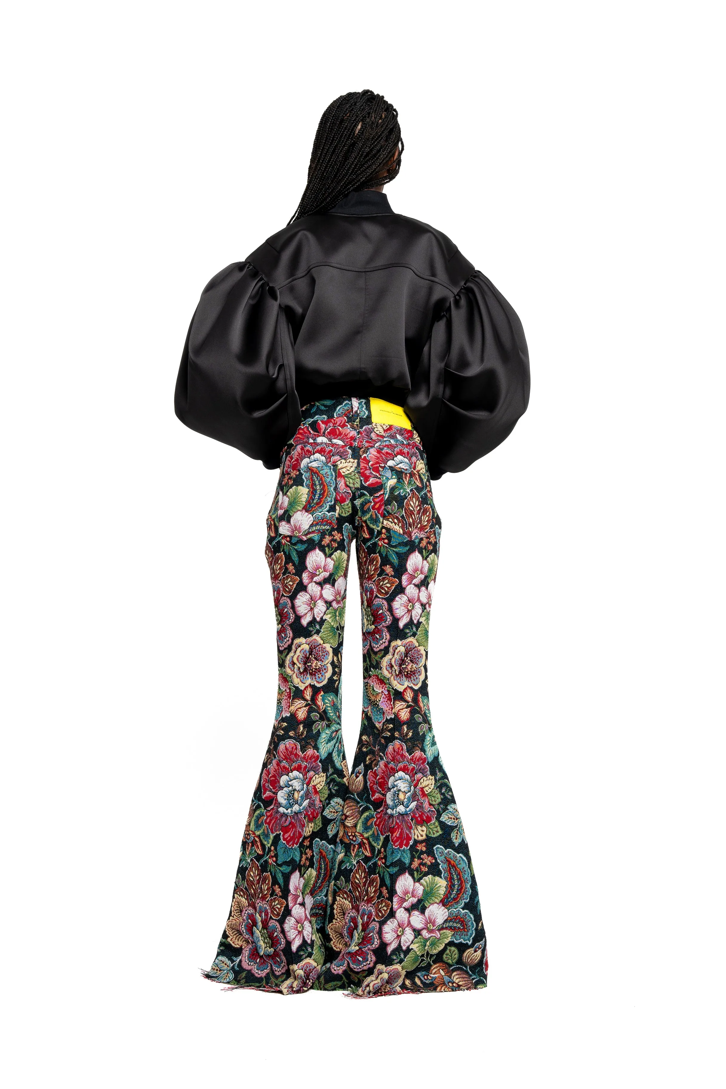 BLACK BOMBER JACKET WITH PUFF SLEEVES