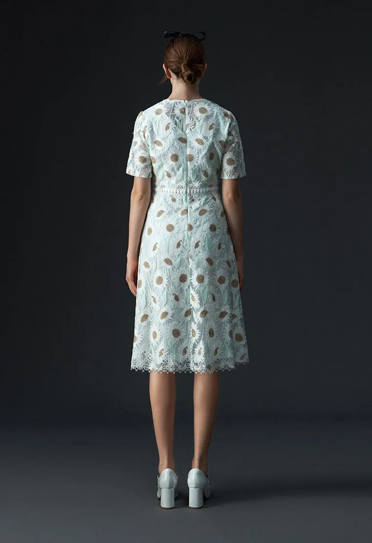 Chamomile Lace-detailing Short Sleeve Dress
