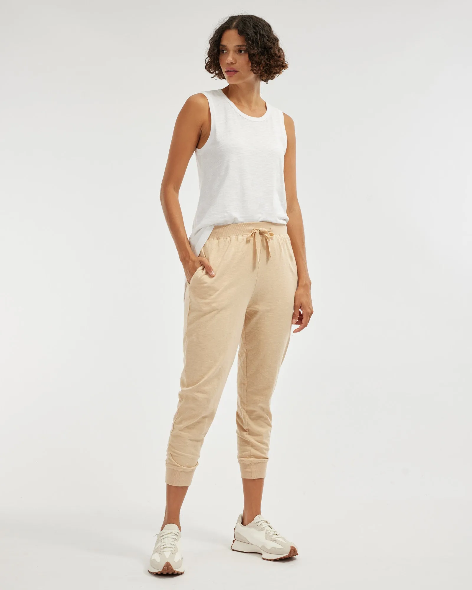 Kieran Cropped Jogger - Hummus