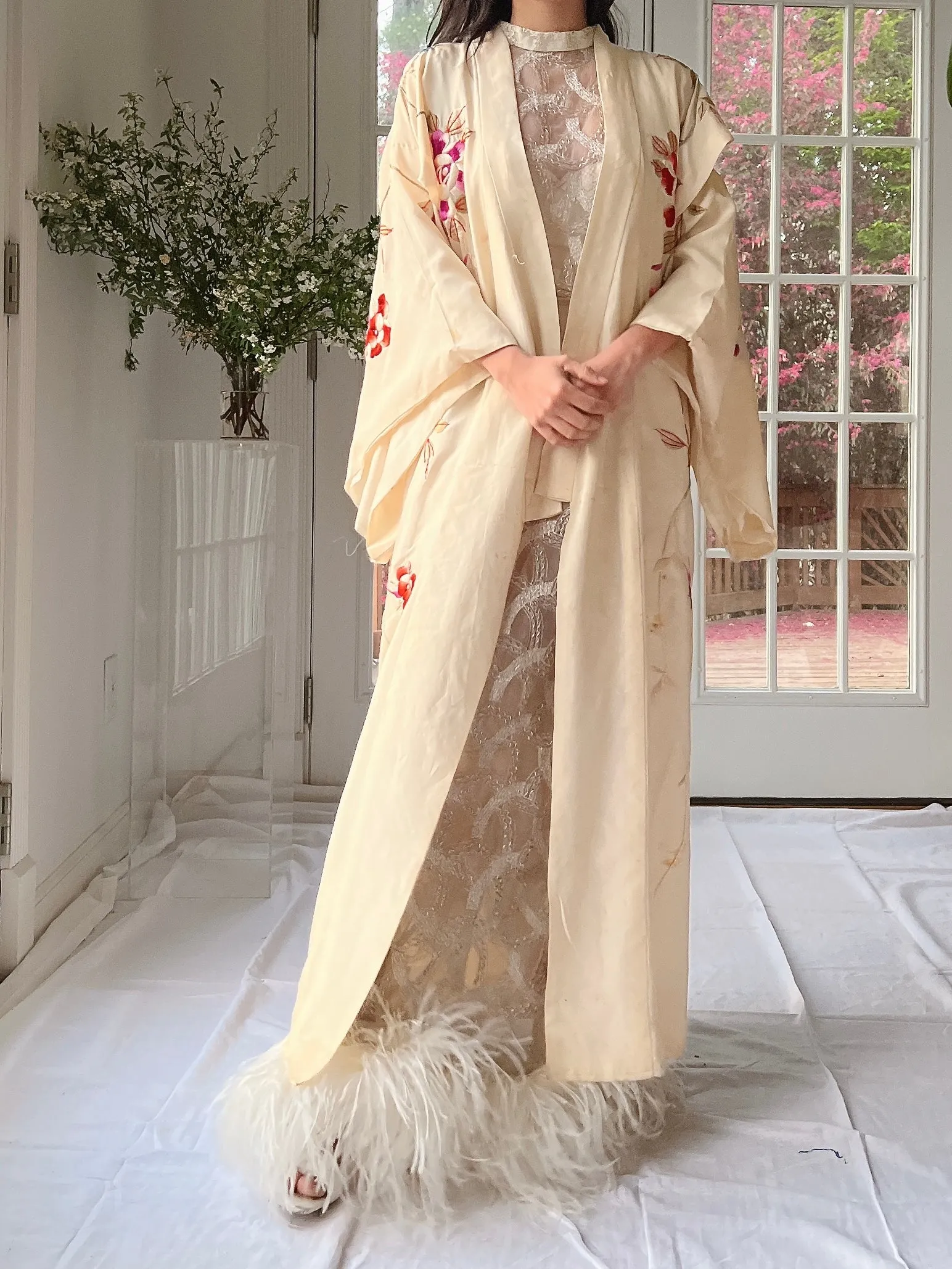 RARE Antique Couched Silk Floral Embroidered Kimono - OSFM