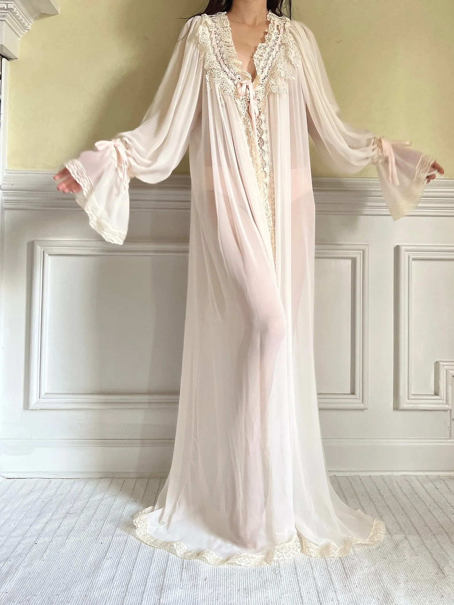 Vintage Chiffon Poet Sleeve Dressing Gown - OSFM