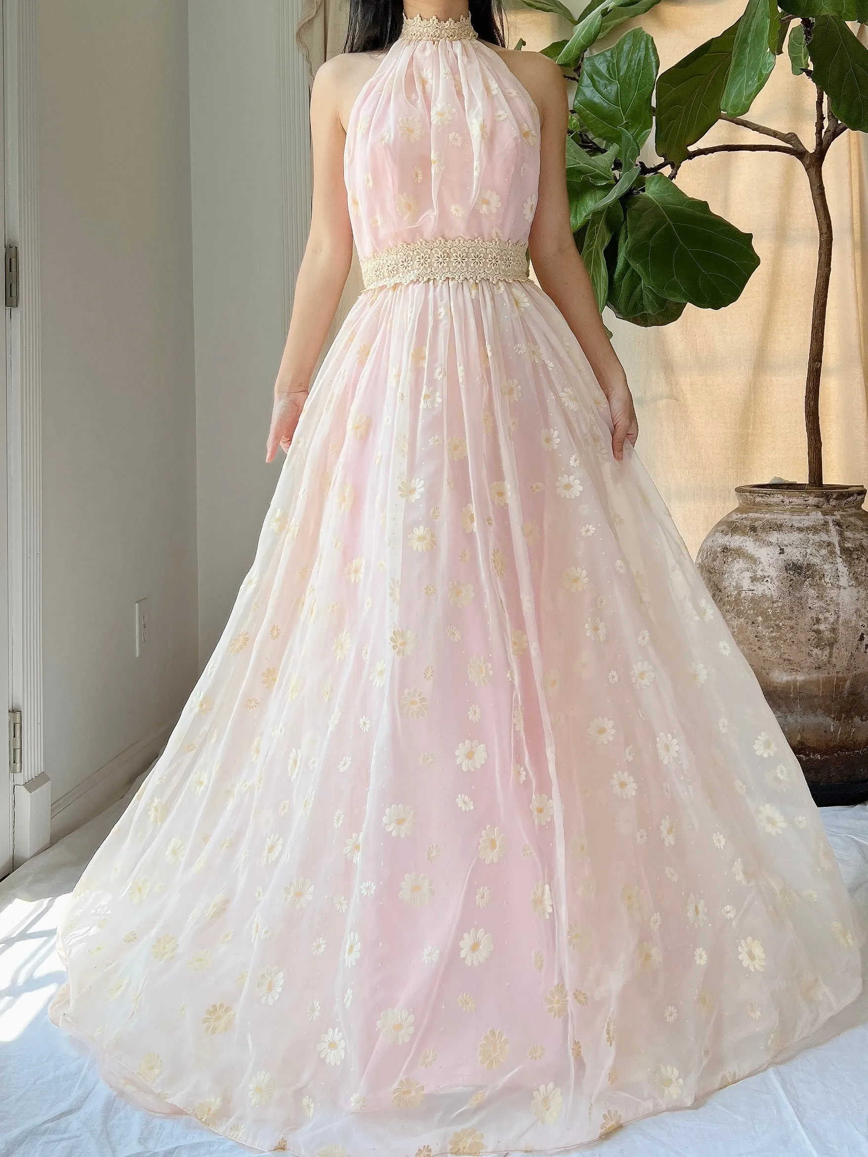 Vintage Daisy Floral Halter Gown - XS