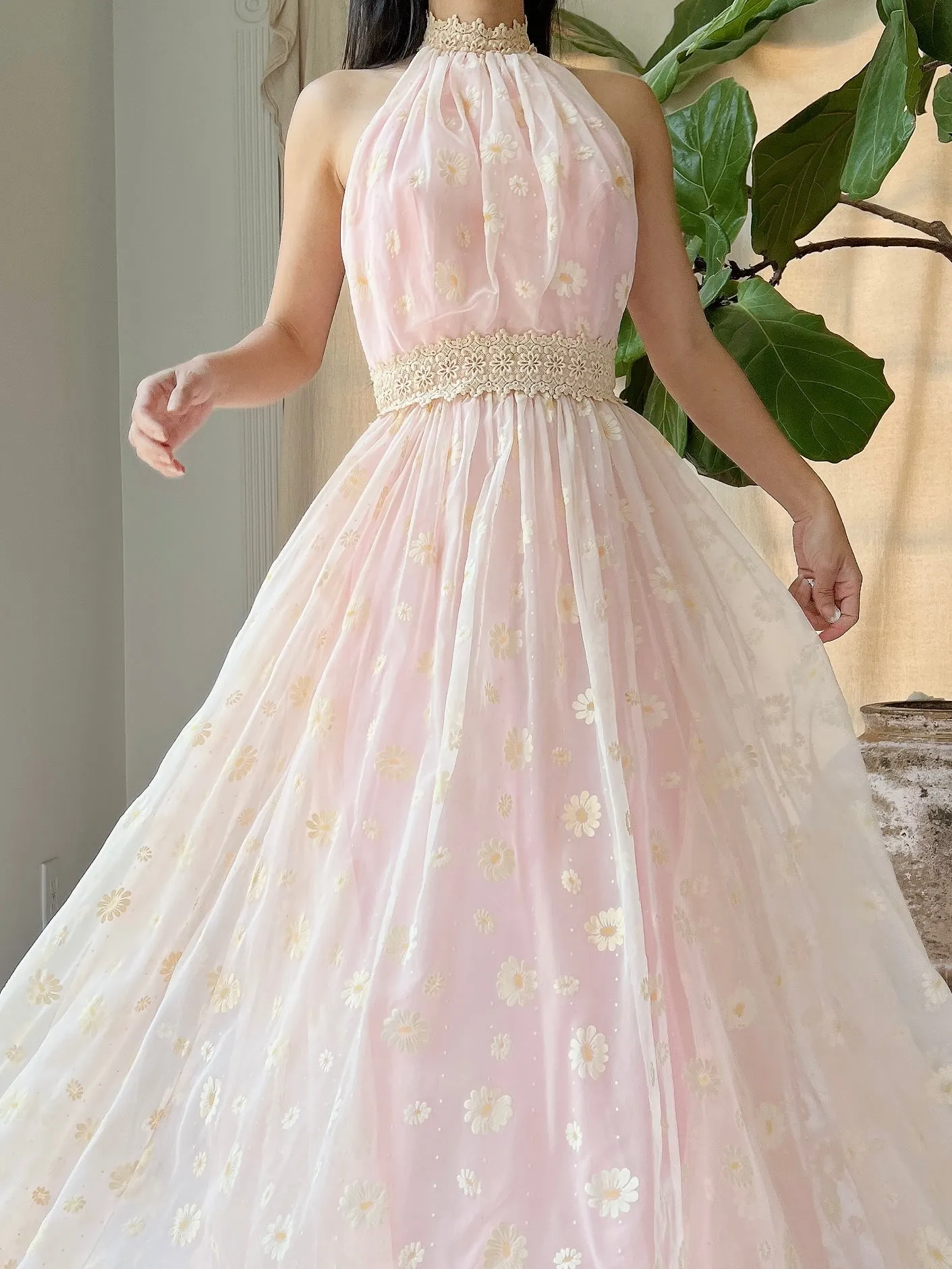 Vintage Daisy Floral Halter Gown - XS
