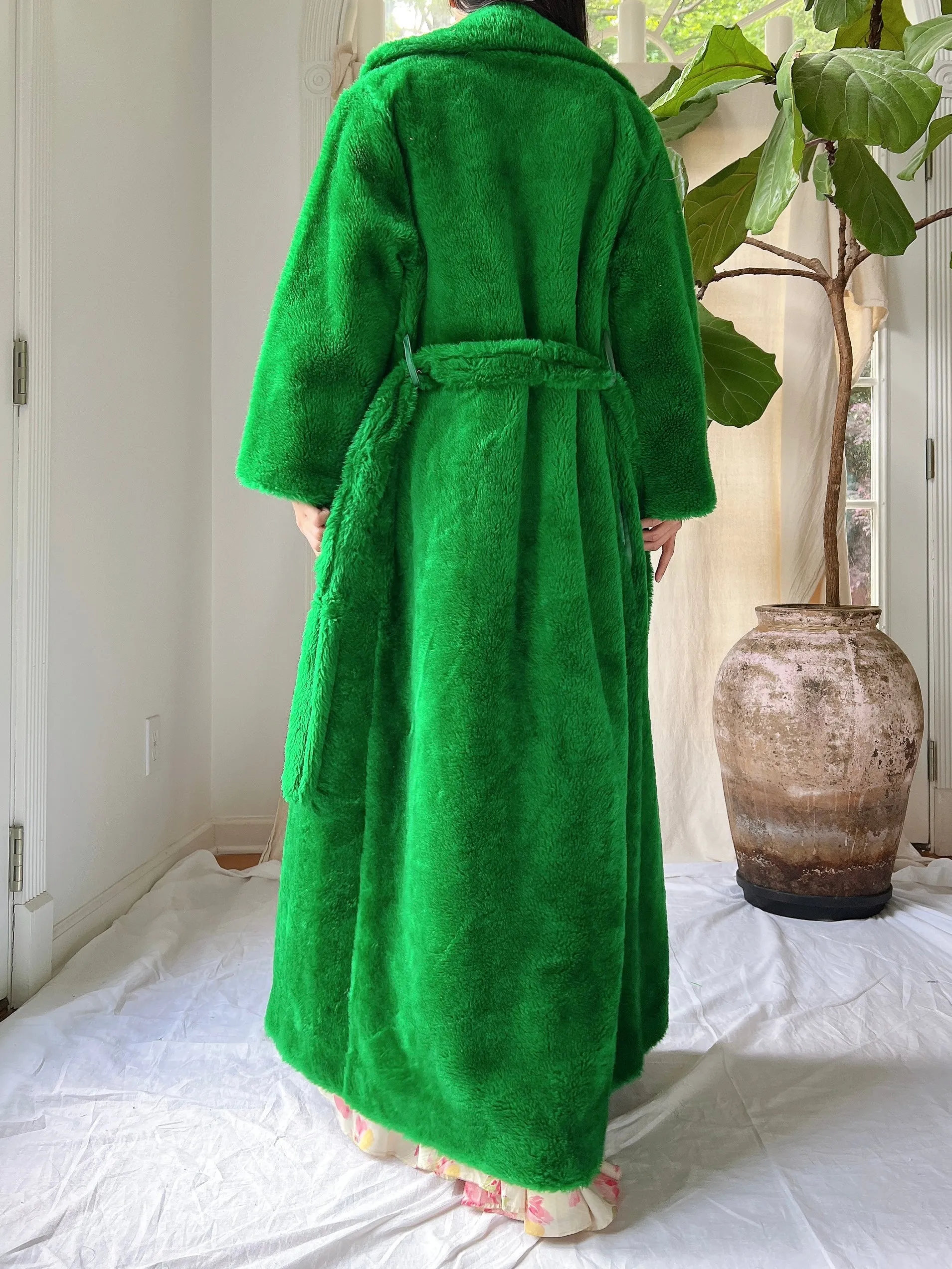 Vintage Green Acrylic Terrycloth Duster - M