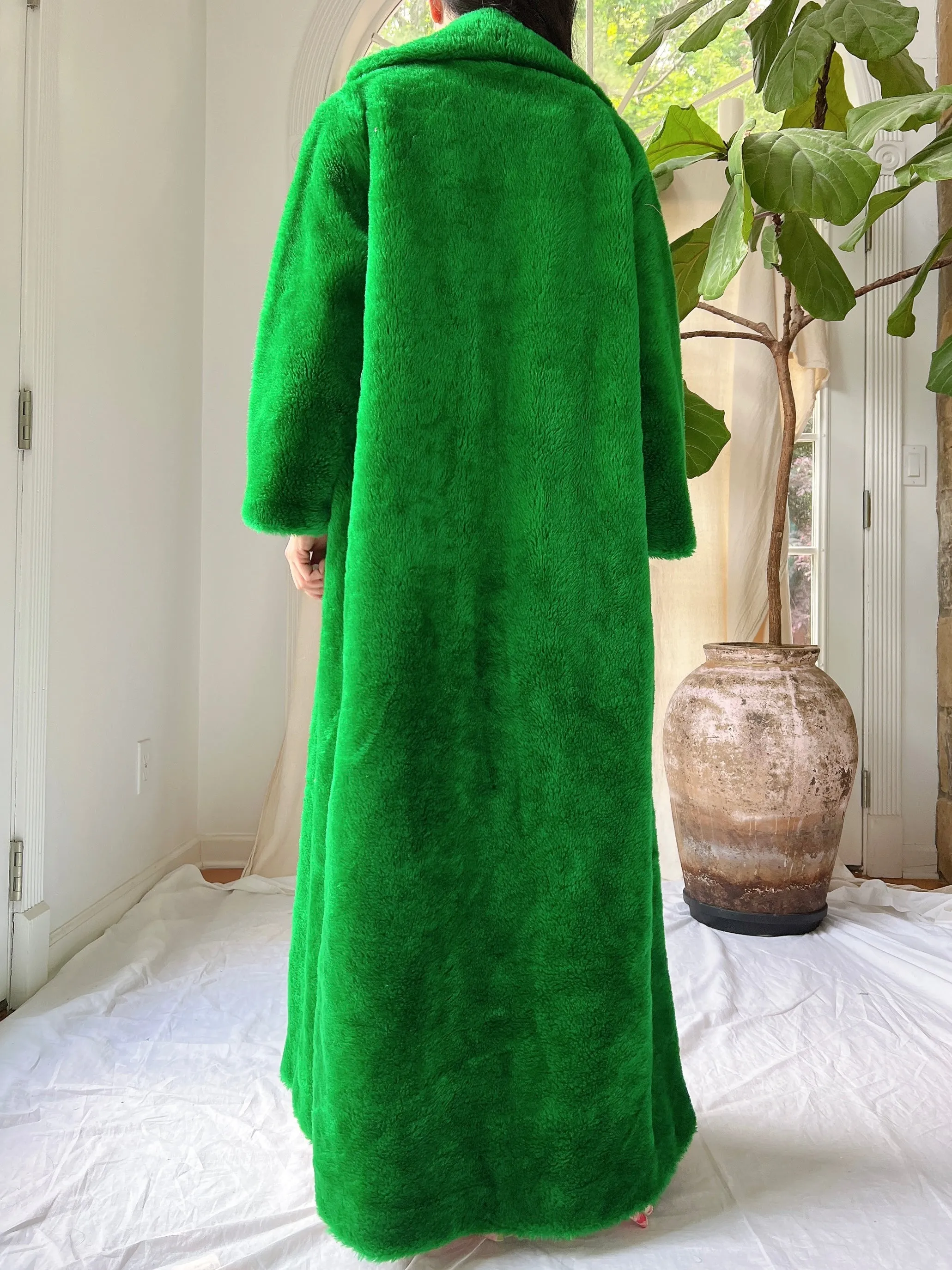 Vintage Green Acrylic Terrycloth Duster - M