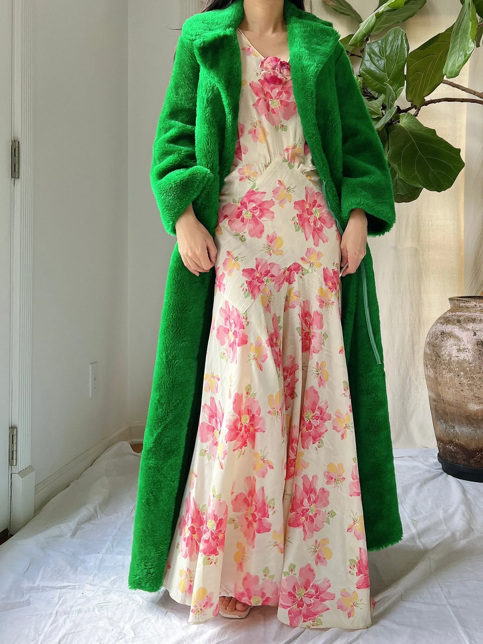 Vintage Green Acrylic Terrycloth Duster - M