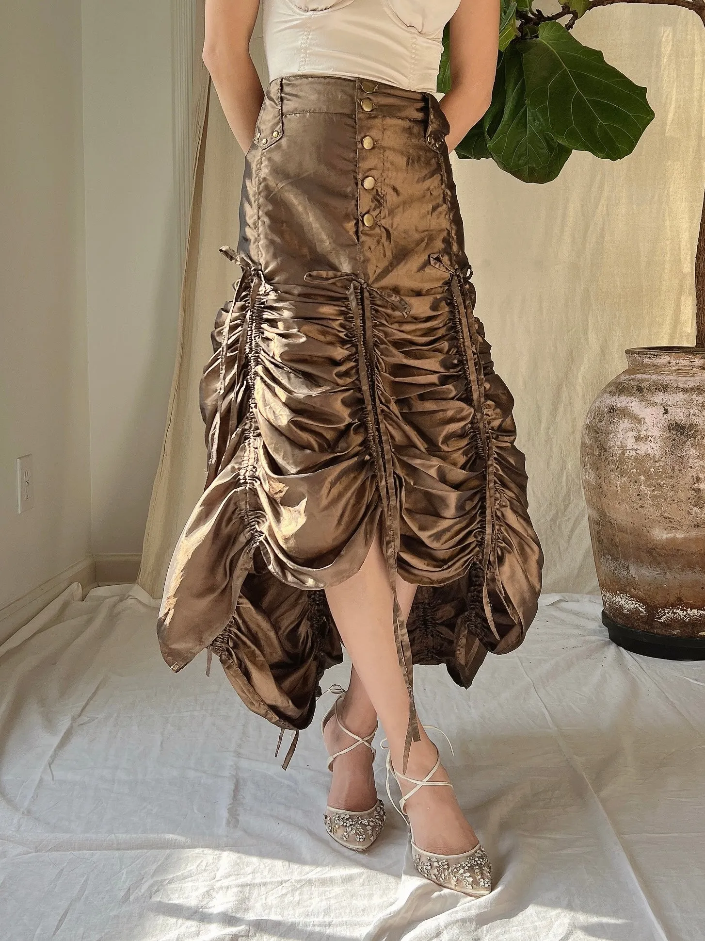 Vintage Metallic Ruche Skirt - L