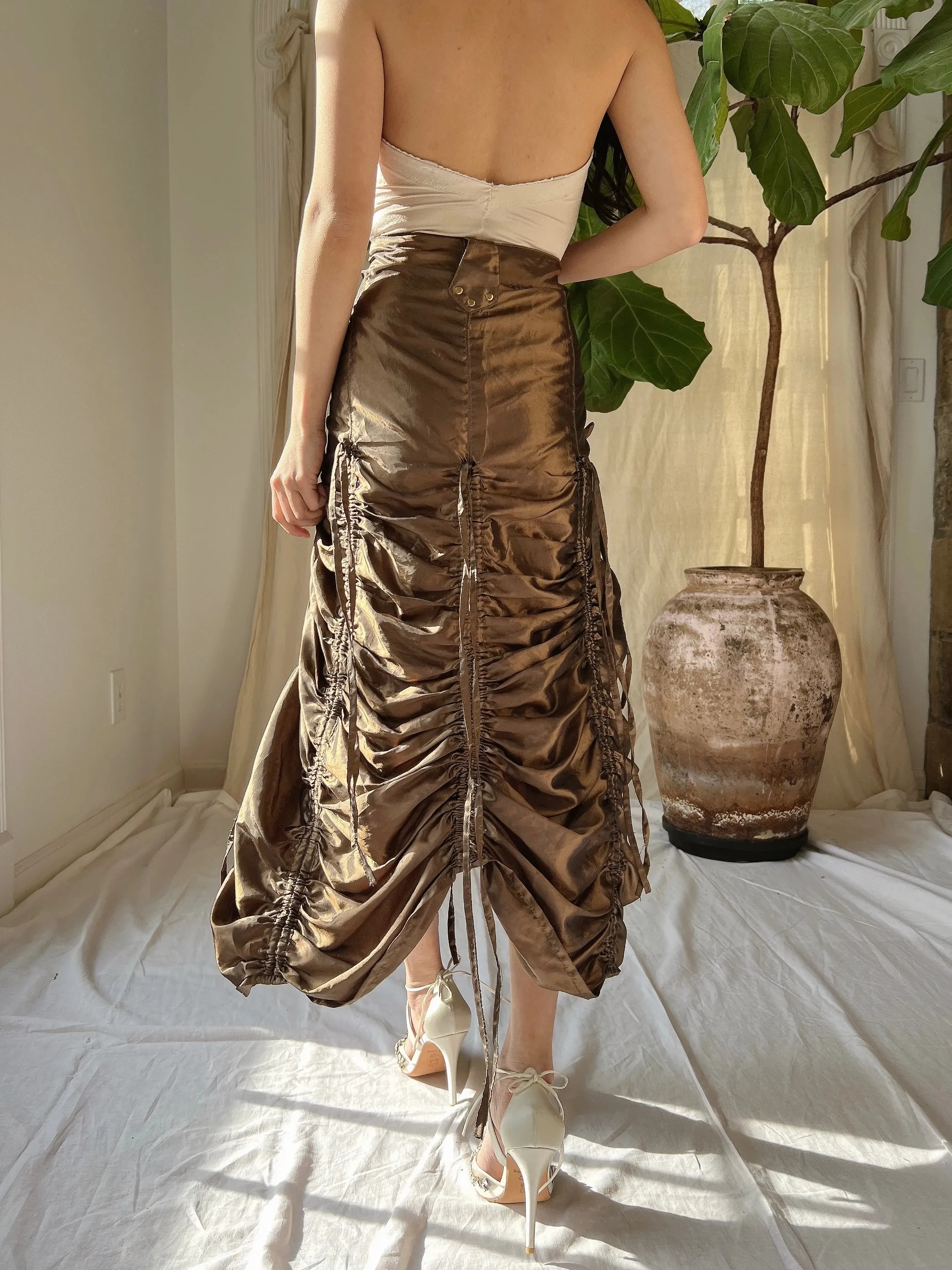 Vintage Metallic Ruche Skirt - L