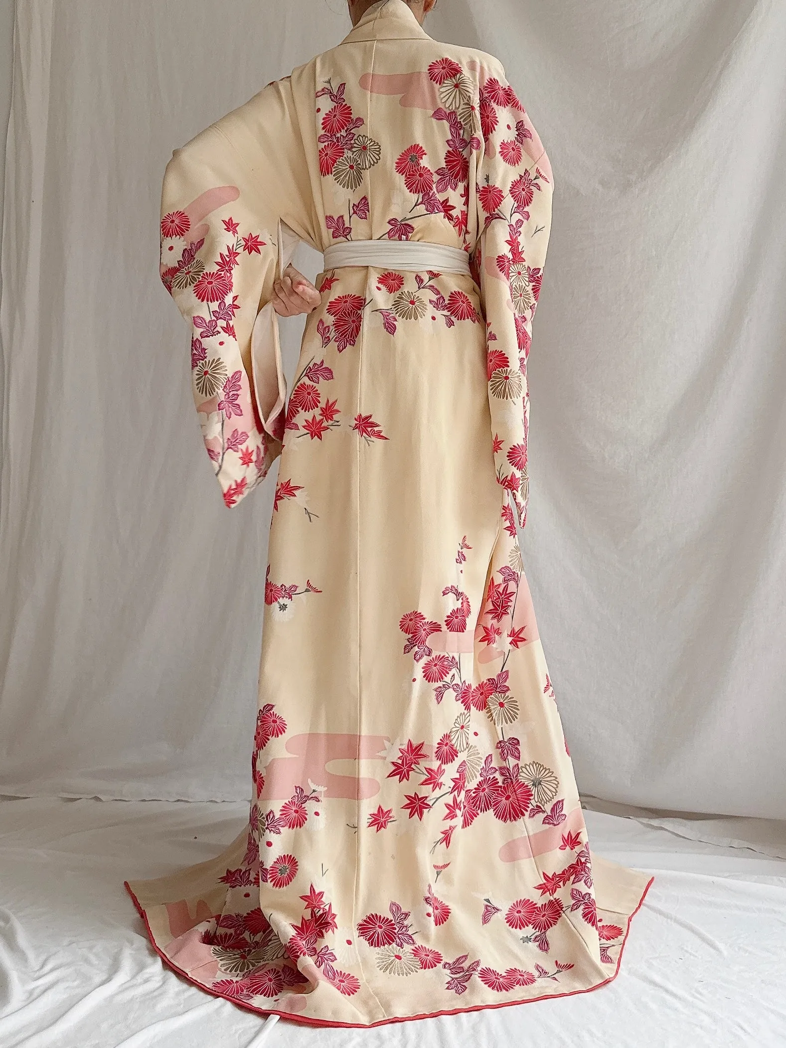 Vintage Silk Floral Kimono - OSFM