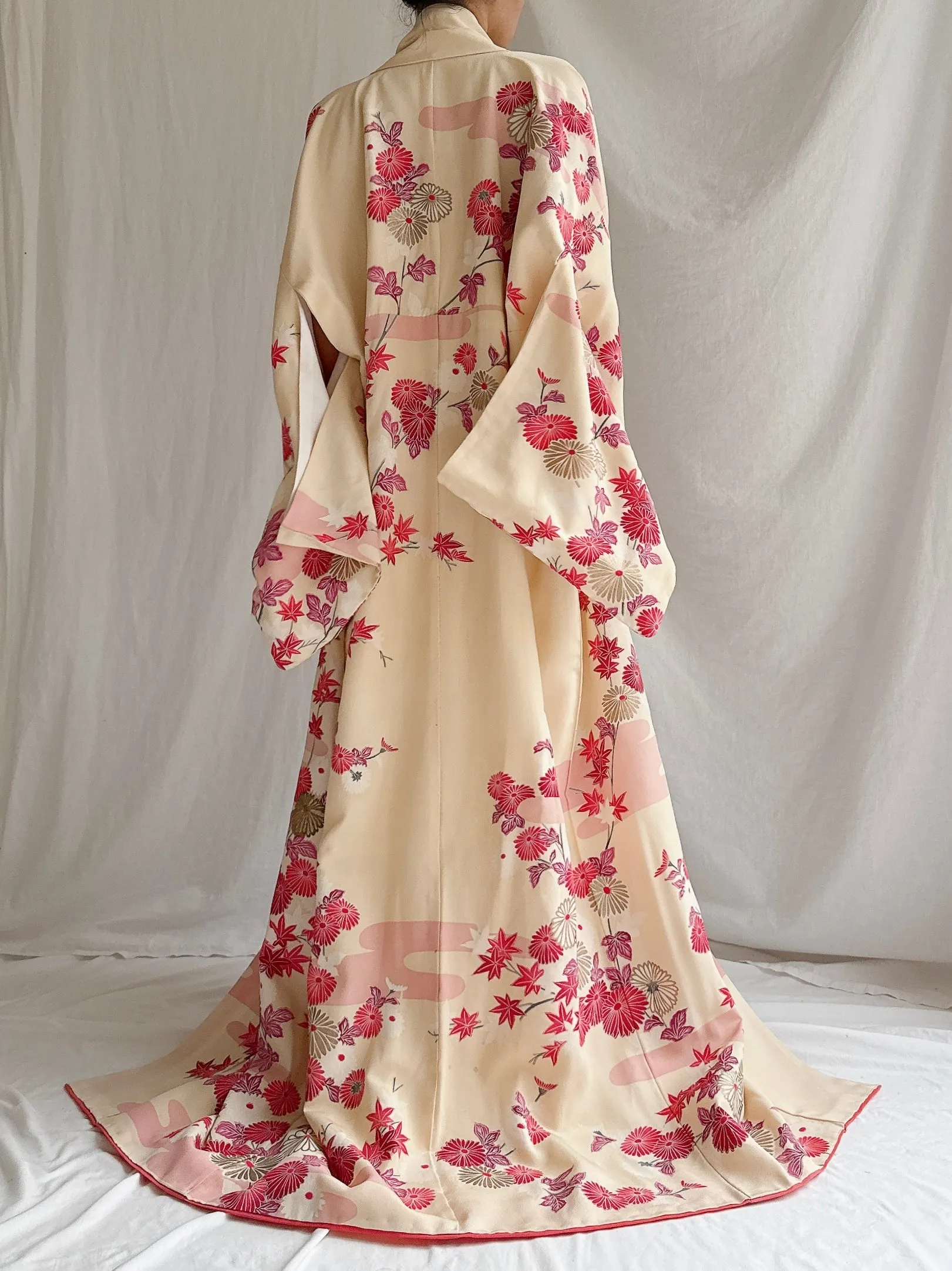 Vintage Silk Floral Kimono - OSFM