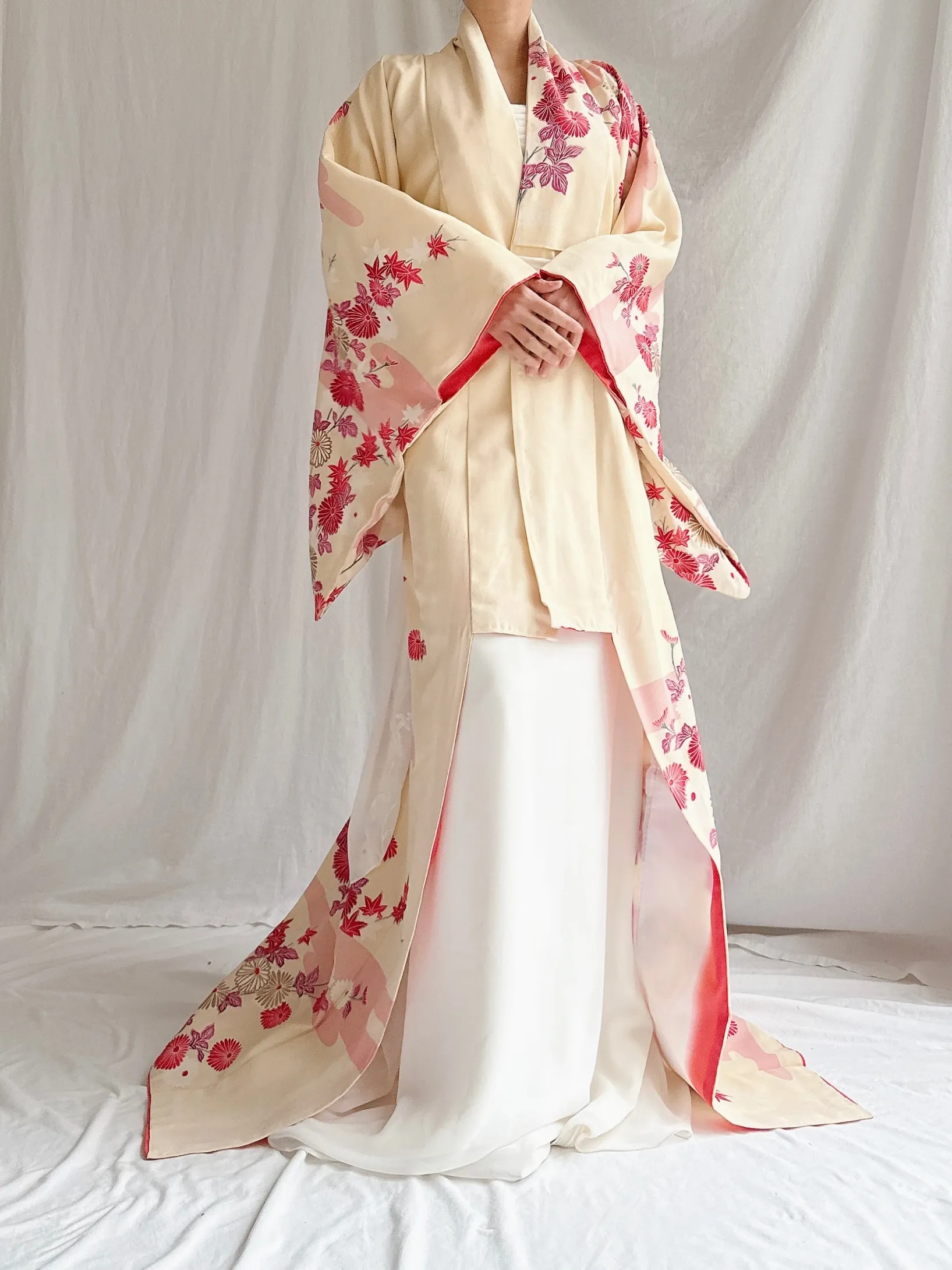 Vintage Silk Floral Kimono - OSFM
